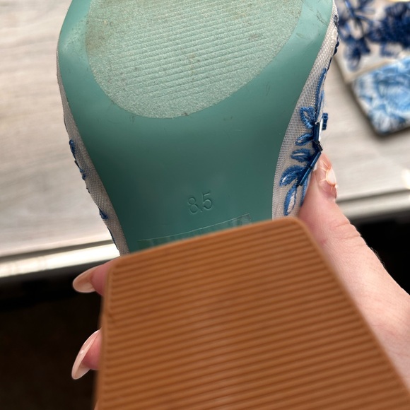 Betsey Johnson White and Blue Floral Mules - Picture 6 of 6